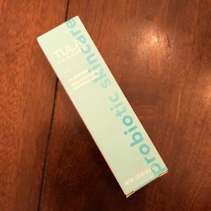 Deep exfoliating blackhead scrub